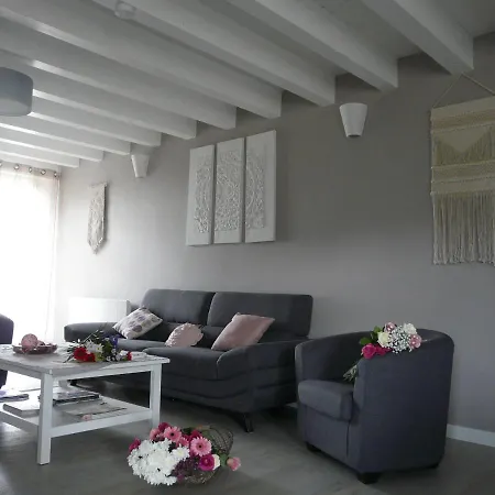 Holiday home Oree De Marmeloux