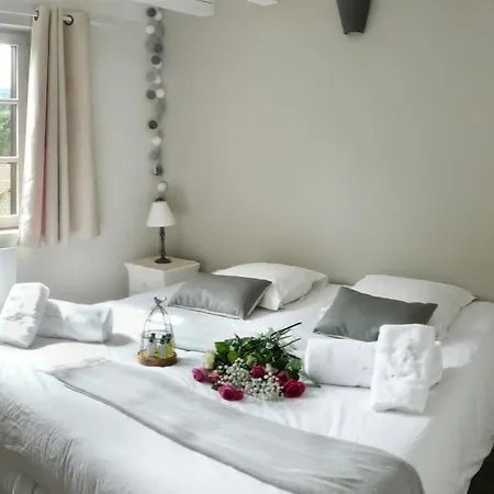 Holiday home Oree De Marmeloux